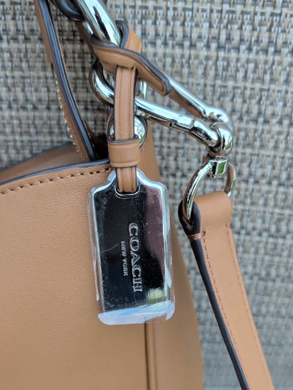 Coach Nomad Leather Convertible Shoulder Bag (F54446) Light Saddle NWOT - Picture 2 of 9